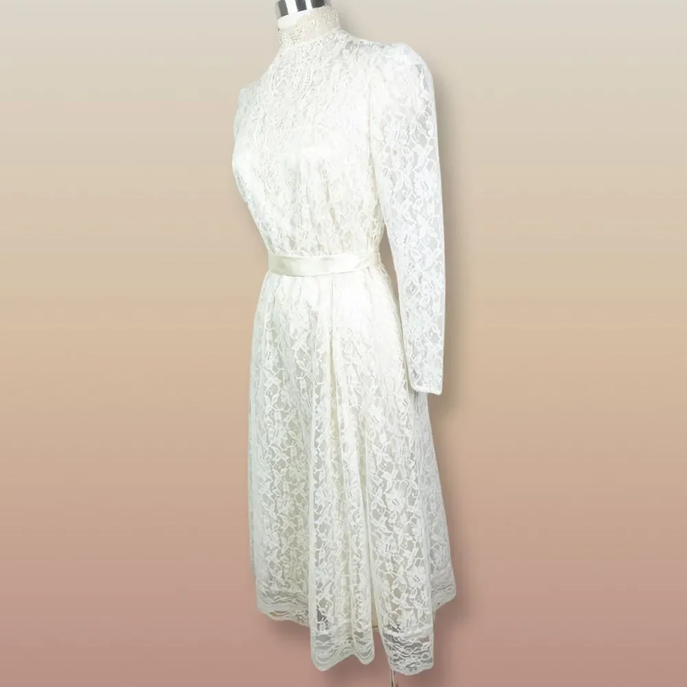 1970's Lace Prairie Dress - Cottage Core - Granny Core Dress - Boho Wedding - Picture 4 of 6